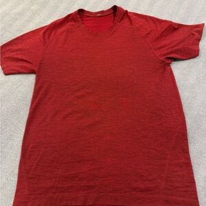 lululemon Metal Vent Tech Short Sleeved Size Small